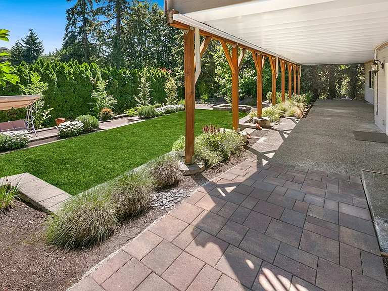 15023 SE 65th St — Photo 8