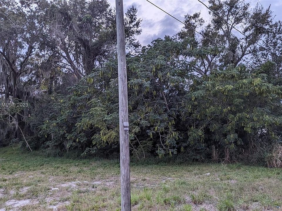 2nd image of 0 Sears Ave NE