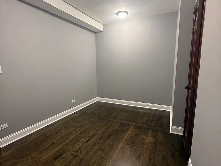 5714 W Cermak Rd #2E — Photo 15