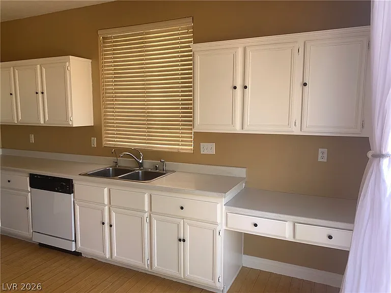 306 Winery Ridge St — Photo 12