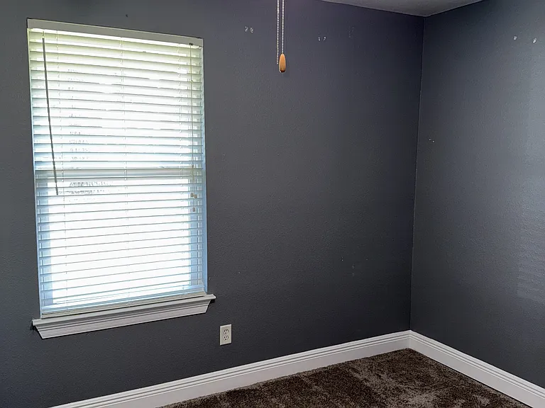 8240 Tempest Dr — Photo 20