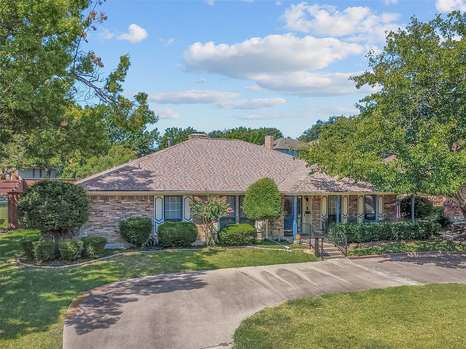 1st image of 3321 Bluffview Dr
