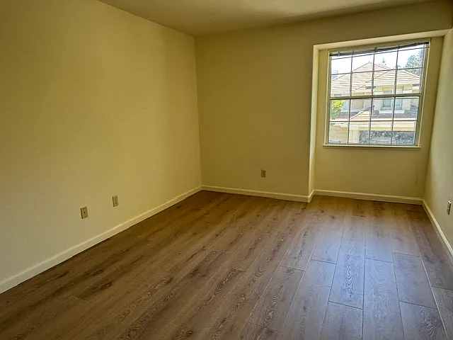 24115 Mallard Ct — Photo 13