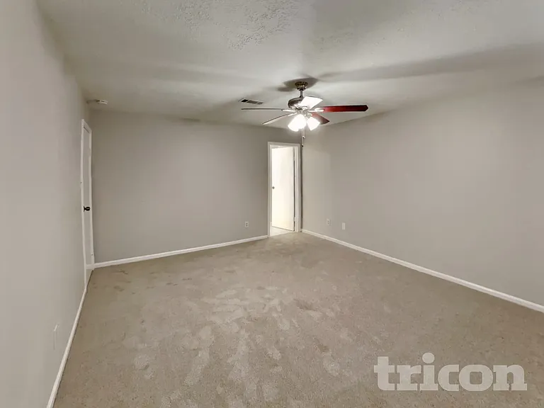 8111 Silver Fir Dr — Photo 9