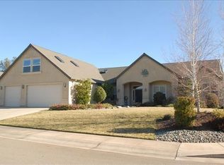 4595 Big Horn Dr, Redding, CA 96002