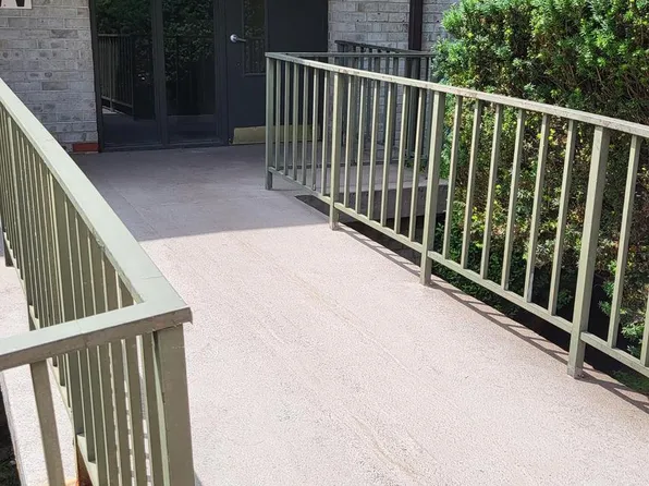 21 Dougherty Blvd APT V3, Glen Mills, PA 19342