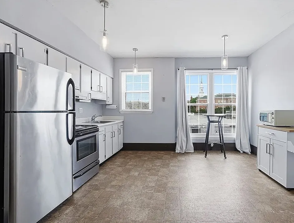 1 bed, 600 sqft, $1,750 — Photo 4