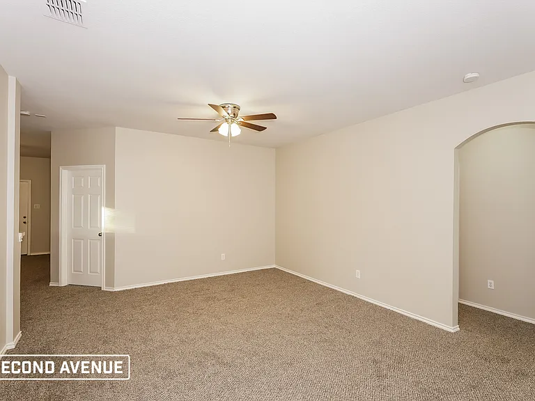 204 Freedom Trl — Photo 11