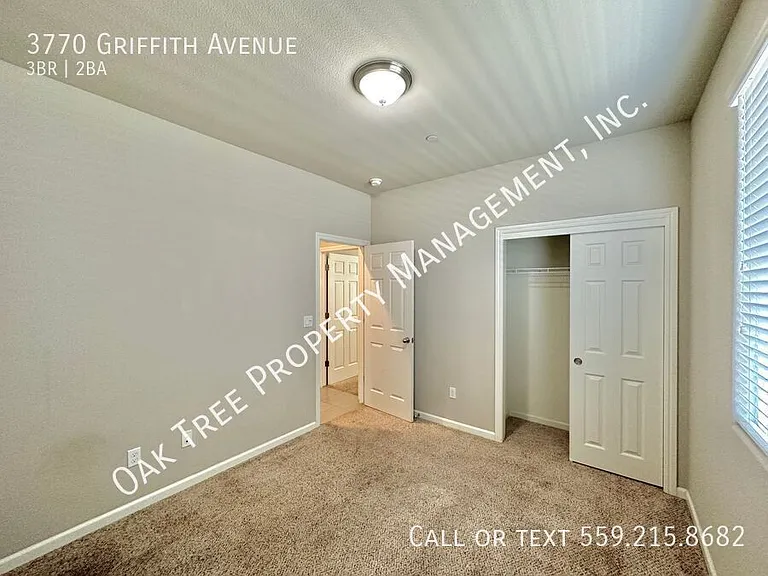 3770 Griffith Ave — Photo 8