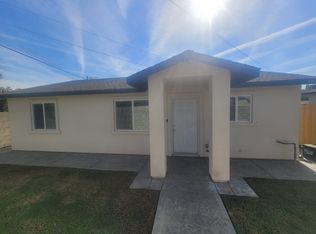 1738 1/2 Jefferson St, Delano, CA 93215