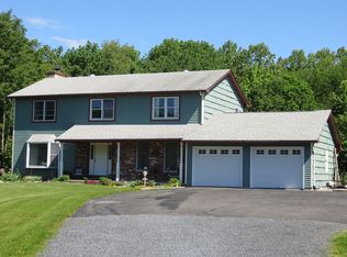 60 Mudcut Rd, Lafayette, NJ 07848