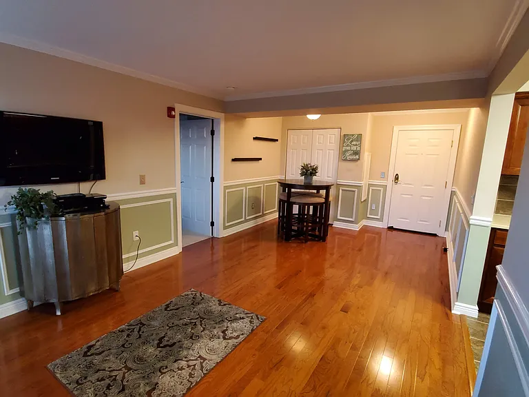 7 Prospect St #806 — Photo 3
