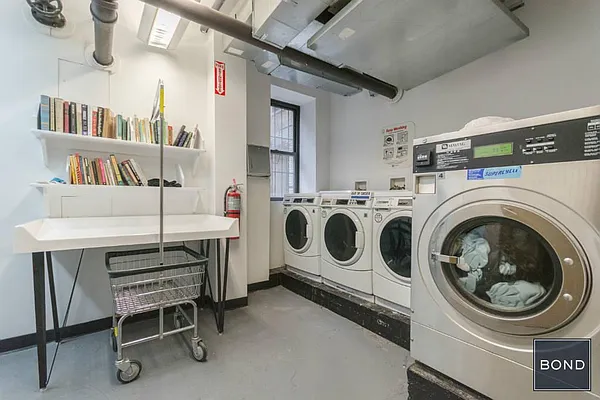 Sold by Bond New York | media 15