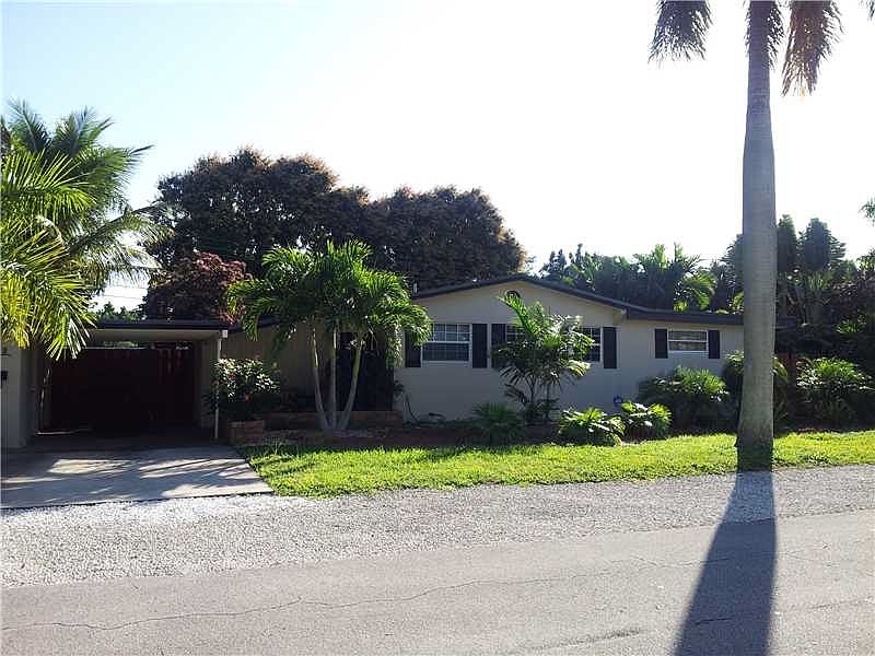 1st image of 2708 NE 10th Ave