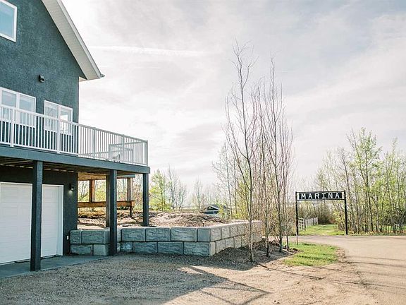 4th image of 13 NE Park Ridge Way Rural Stettler #6