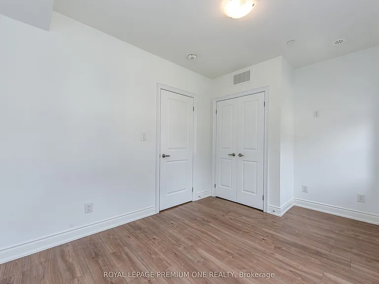 33 Salvador Allende Ct — Photo 27
