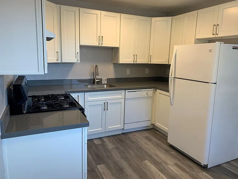 Available Apartments at Lawton Street, Antioch, CA — Photo 5