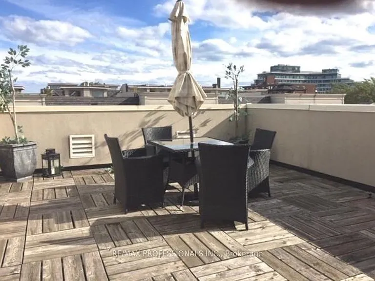 2351 Lakeshore Rd W #3 — Photo 18