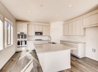927 McMurdo Cir, Castle Rock, CO 80108