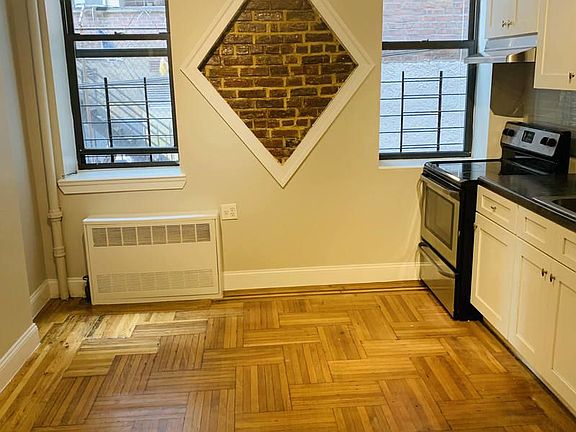 2nd image of 585 E 21st St #B