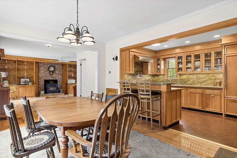573 North Sea Mecox Rd, Southampton, NY 11968 | Out East