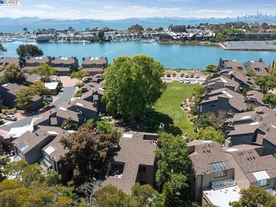 568 Queens Rd, Alameda, CA, 94501