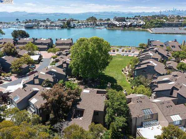 568 Queens Rd, Alameda, CA 94501