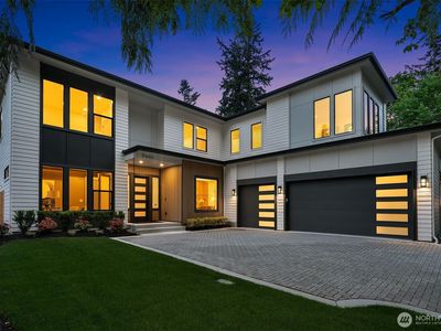 9440 114th Avenue NE, Kirkland, WA, 98033
