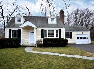 17 Miles Rd, Darien, CT 06820