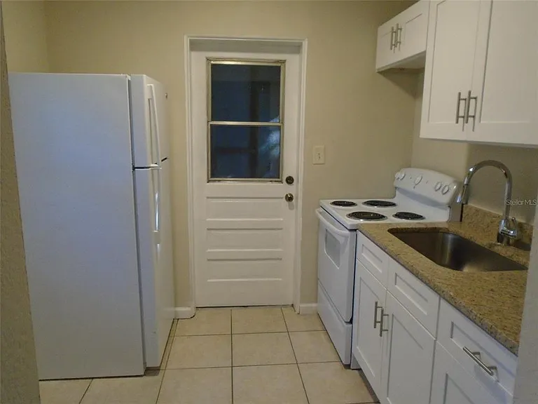 131 Lemon Ln — Photo 5