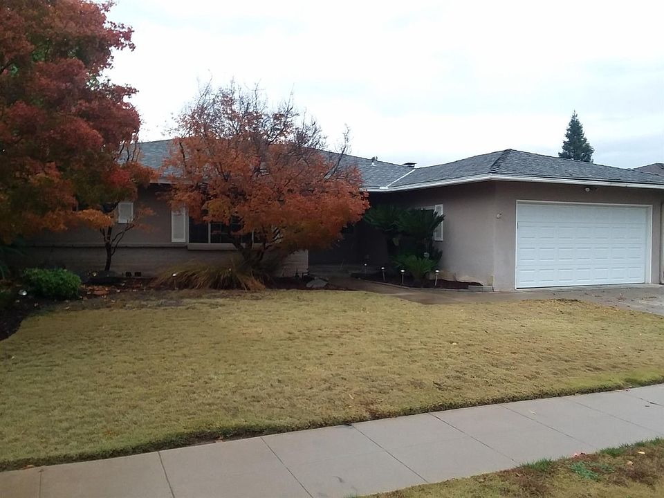1st image of 2560 E Paul Ave