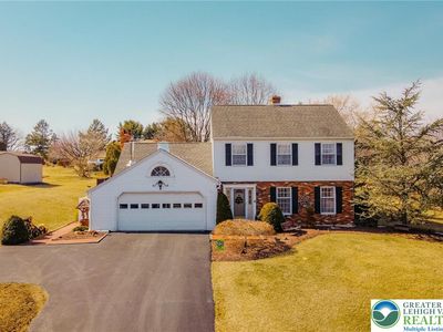 3911 Crestwood Dr N, Schnecksville, PA, 18078