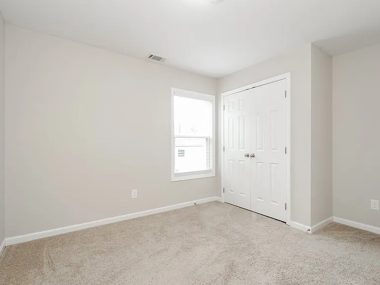 29 Celtic Ct — Photo 12