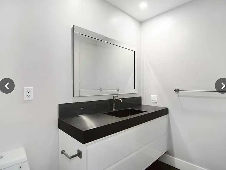 24230 Hatteras St — Photo 2