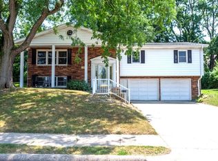 140 Croydon Crst, Dubuque, IA 52001