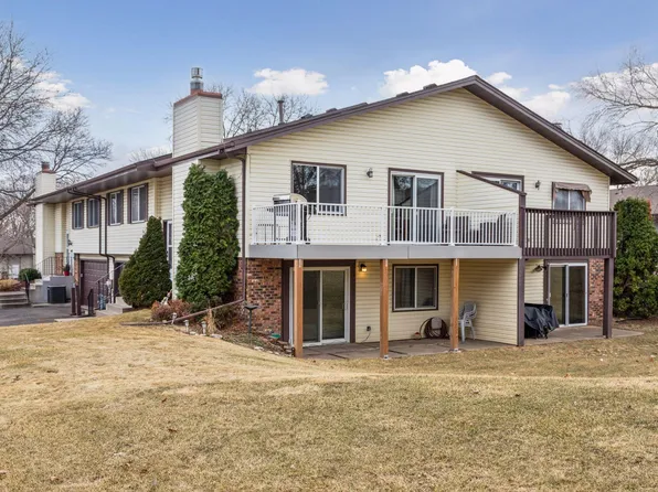 4497 Churchill St, Saint Paul, MN 55126