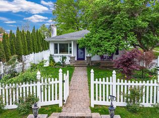 300 Grove Terrace Dr SW, Abingdon, VA 24210