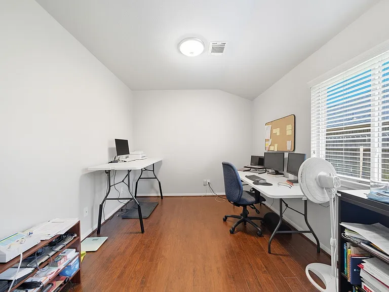 25707 Crisp Spring Ln — Photo 5