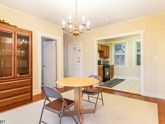 5th image of 55 Harrison Ave