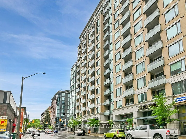 238 Besserer St #1406 — Photo 2