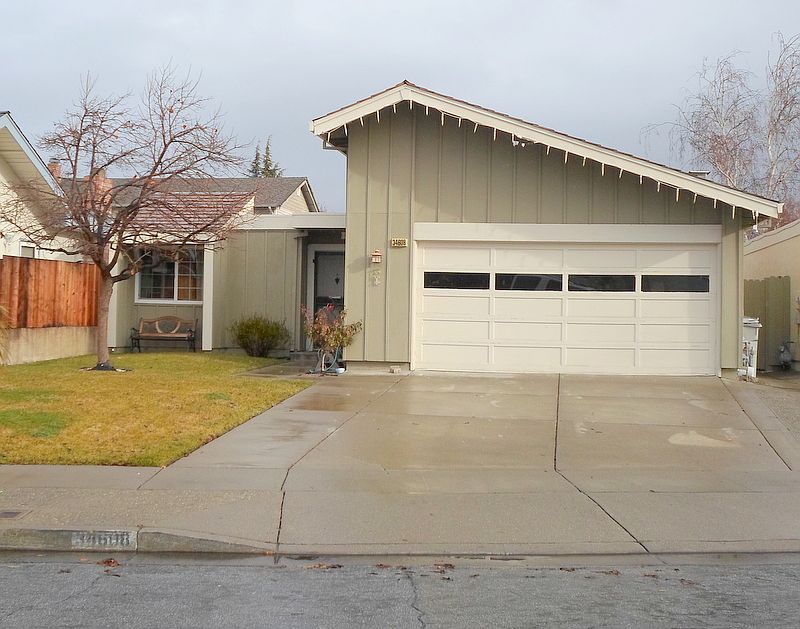 1st image of 34608 Calcutta Dr