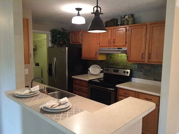 Gorgeous kit w/ stainless!