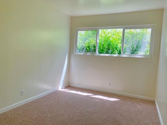 3rd image of 23 Alan Ct APT A