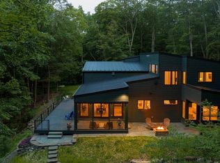 136 Bush Rd, Stone Ridge, NY 12484