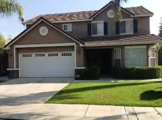 1820 Lawrence Ave, Clovis, CA 93611