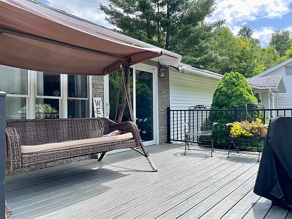 3rd image of 36 Tucker Rd
