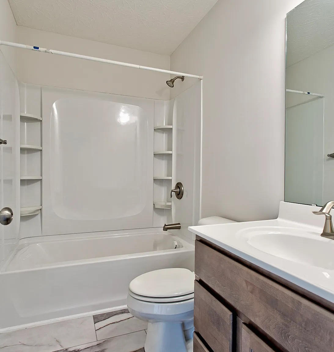 150 Choctaw Drive - - — Photo 4