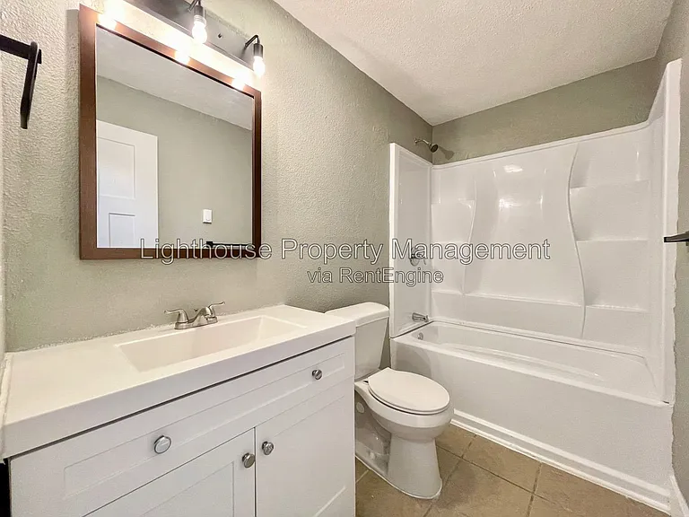1500 Carr Rd #2 — Photo 8