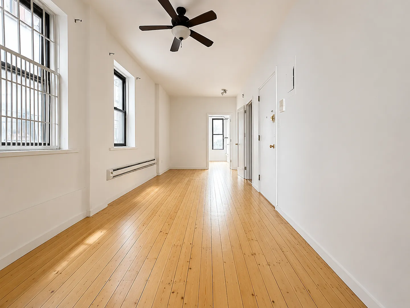 3217-3223 Pearsall Llc — Photo 4