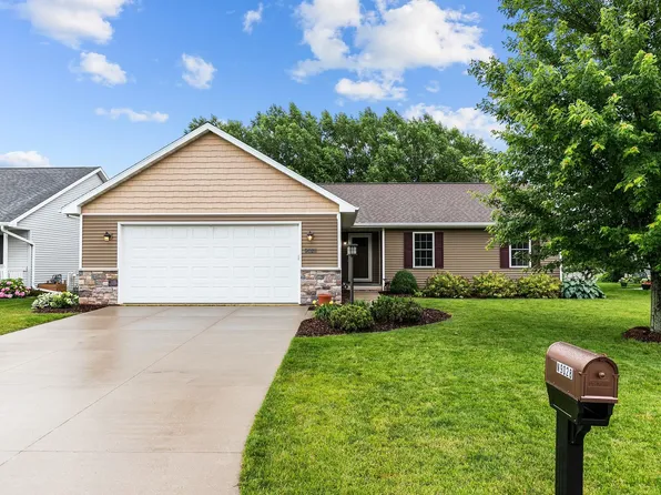 N9028 Spring Valley Rd, Menasha, WI 54952